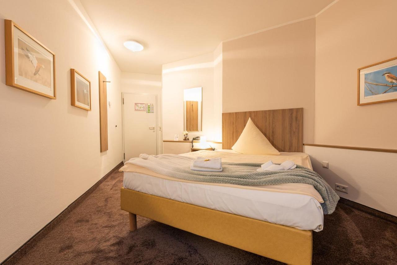 קסנטן Hotel Nibelungen Hof מראה חיצוני תמונה