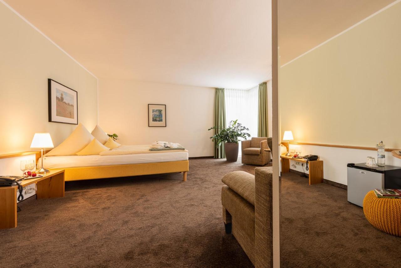 קסנטן Hotel Nibelungen Hof מראה חיצוני תמונה
