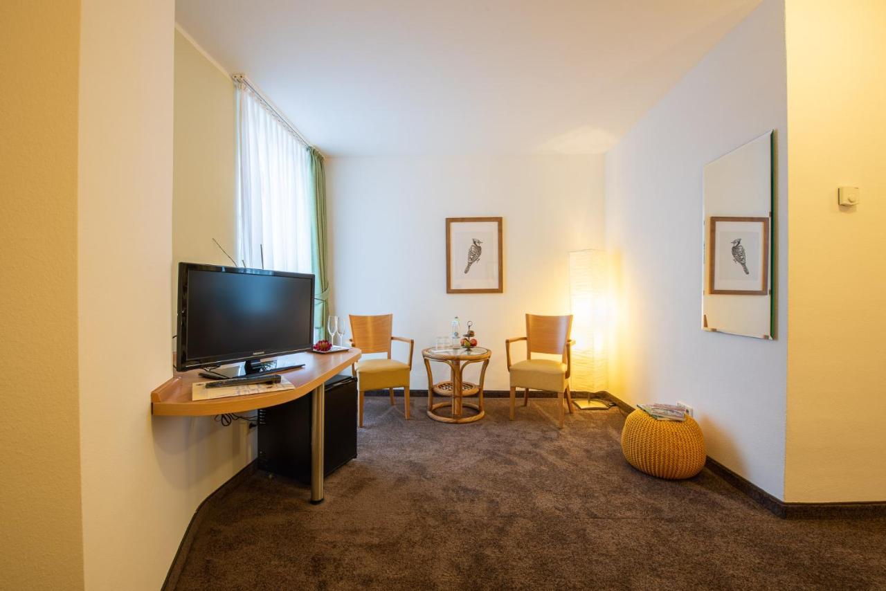 קסנטן Hotel Nibelungen Hof מראה חיצוני תמונה