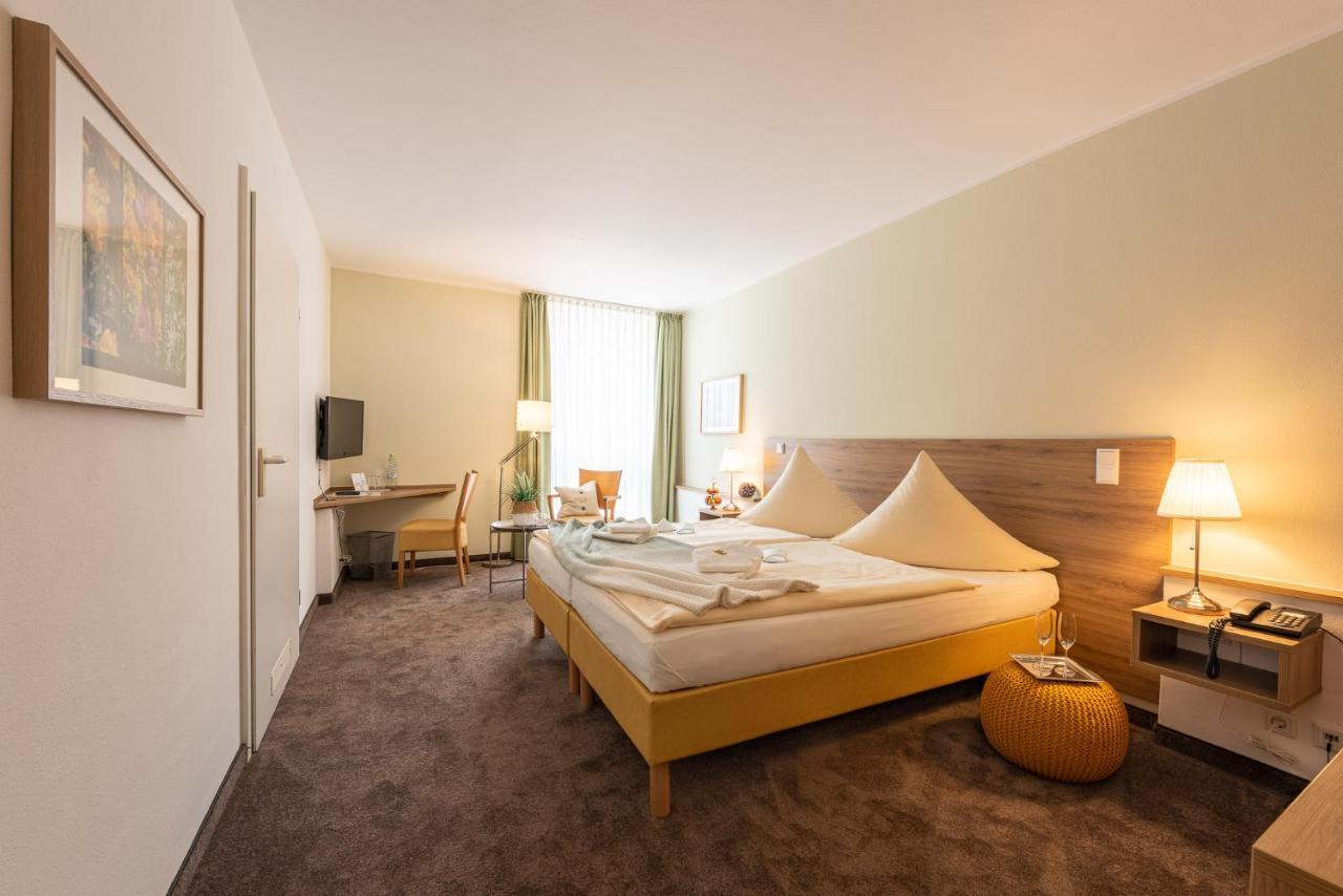 קסנטן Hotel Nibelungen Hof מראה חיצוני תמונה