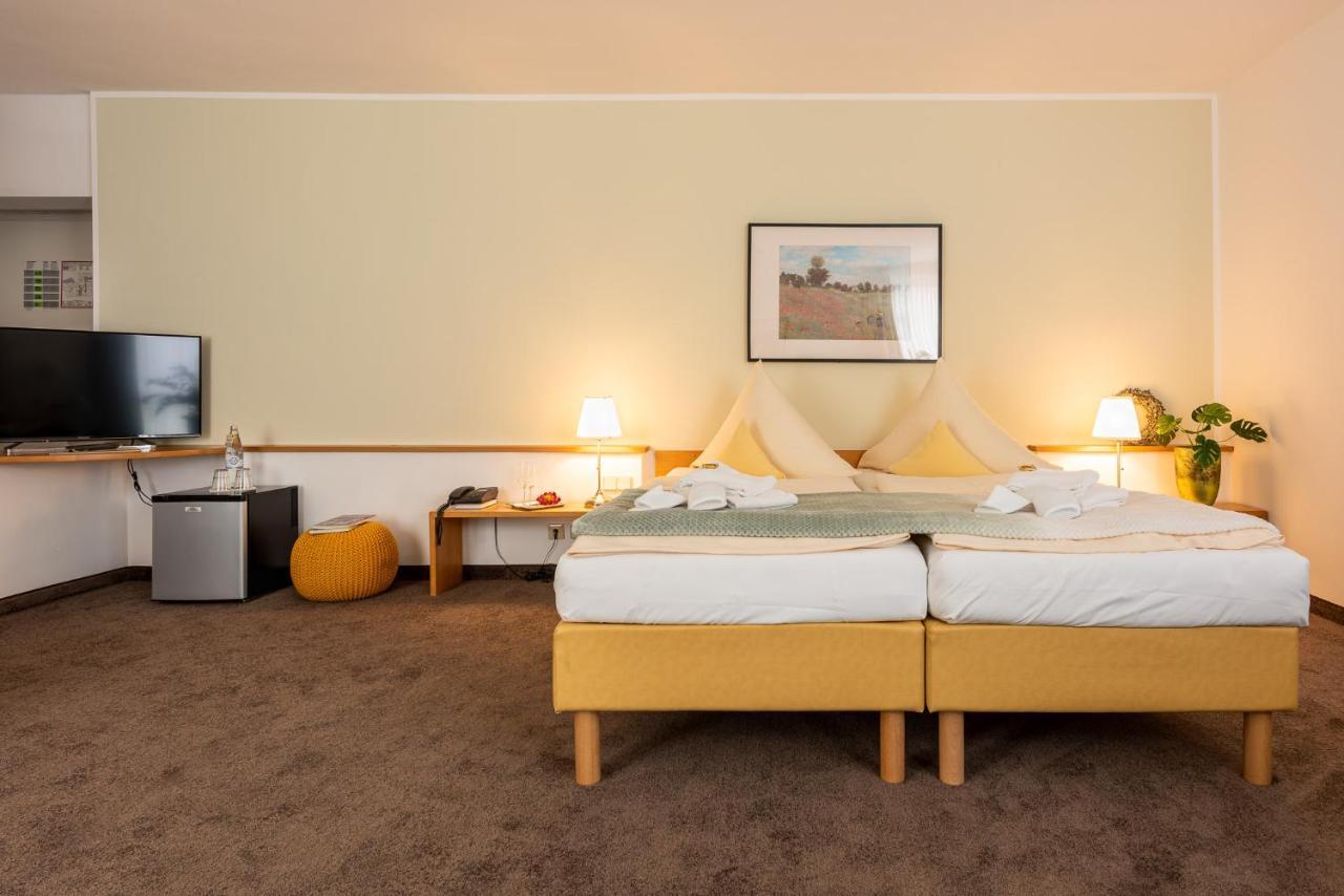 קסנטן Hotel Nibelungen Hof מראה חיצוני תמונה