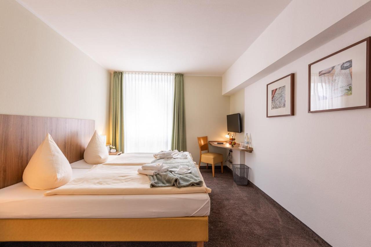 קסנטן Hotel Nibelungen Hof מראה חיצוני תמונה